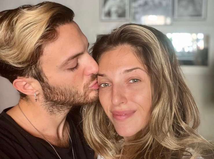 Guenda Goria con il compagno a casa