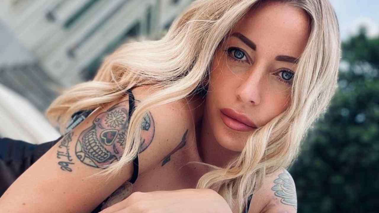 Karina Cascella tatuaggio