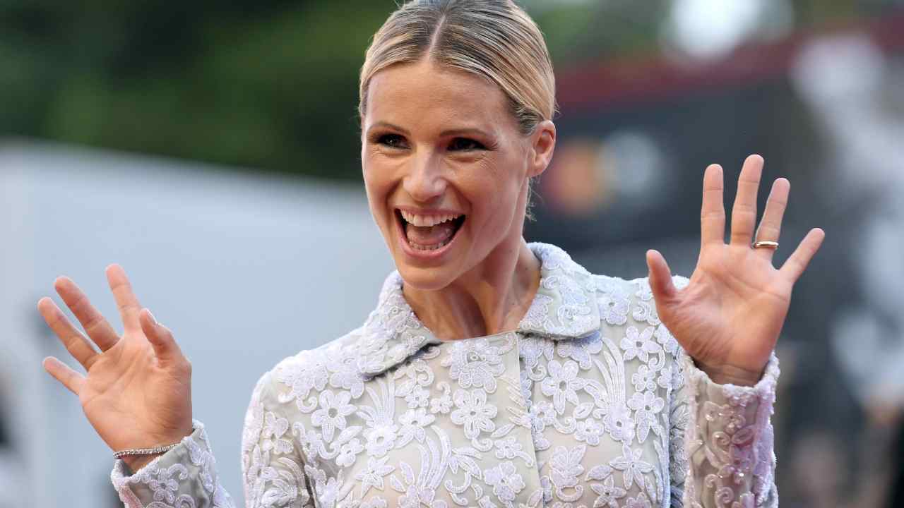 Michelle Hunziker abito bianco