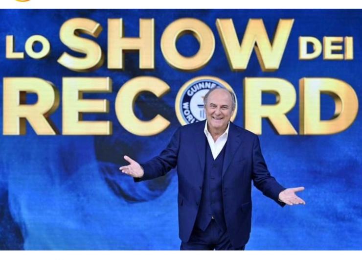 Gerry Scotti conduce Lo show dei Record