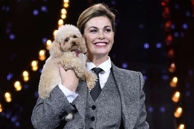 Vanessa Incontrada cagnolino