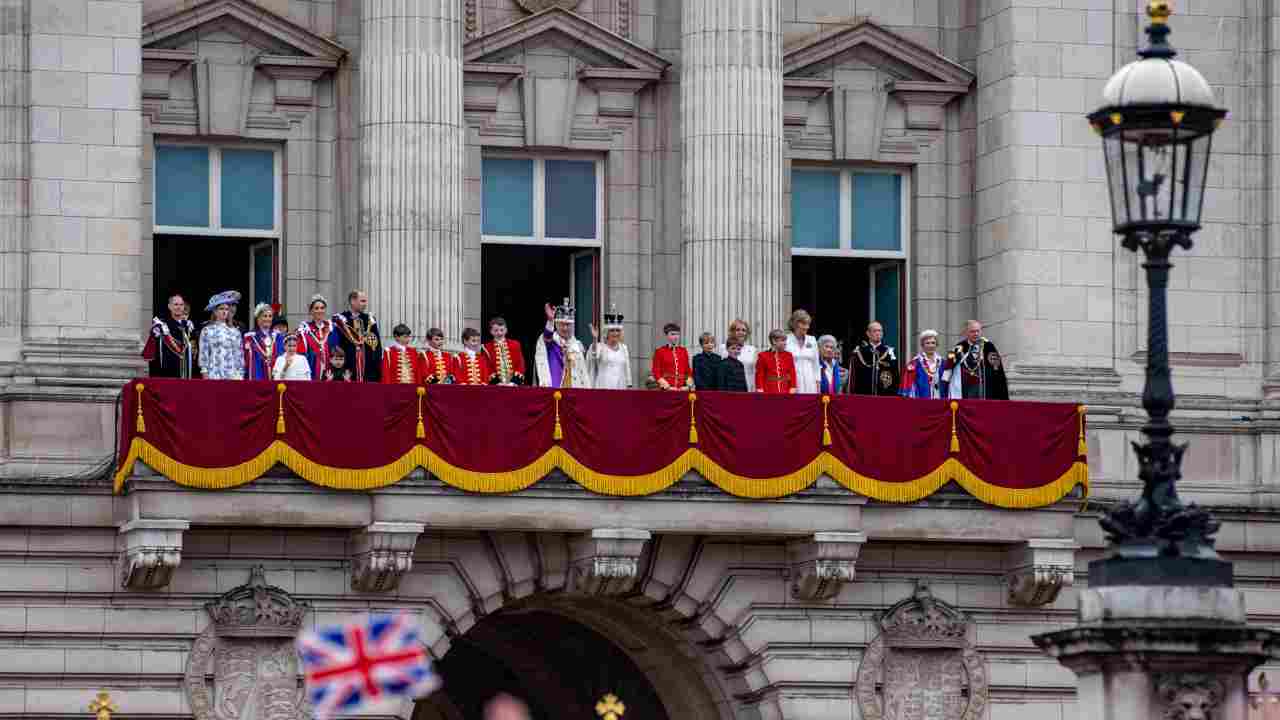 Royal Family balcone