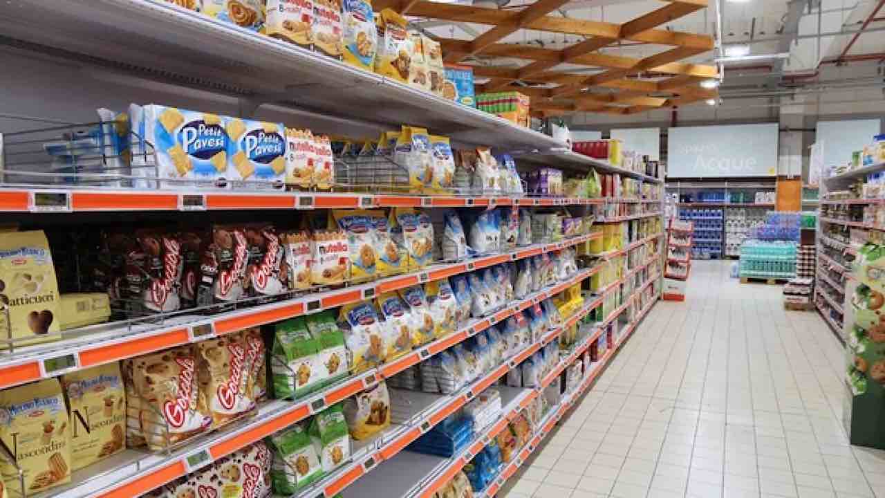 Biscotti Eurospin, ecco chi li produce davvero stenterai a crederci Altro che sottomarca